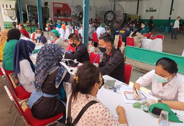 Mahasiswa Kolaborasi dengan Polri Dukung Gerakan Vaksinasi Nasional