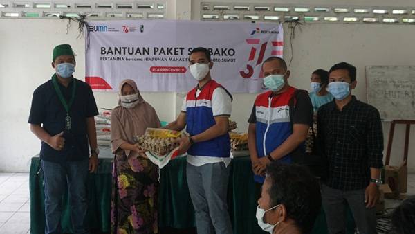 Badko HMI Sumut Salurkan Ratusan Paket Sembako di Kecamatan Medan Timur