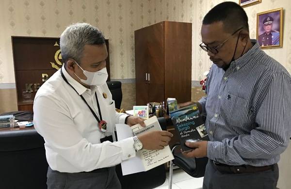 Inisiator KAUM Apresiasi Buku Asdatun Kejati Sumut