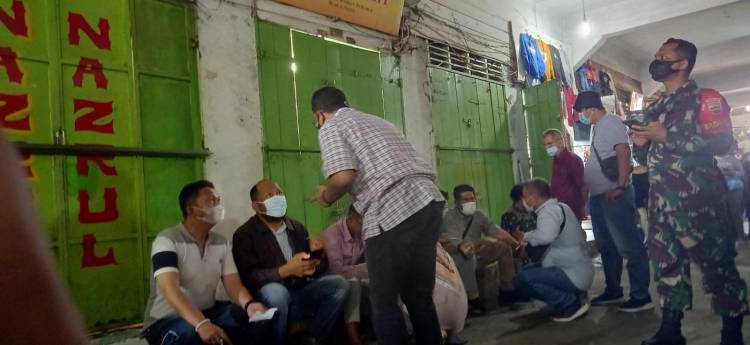 Breaking News,  4 Kawanan Bersepi Rampok Toko Emas di Pasar Simpang Limun