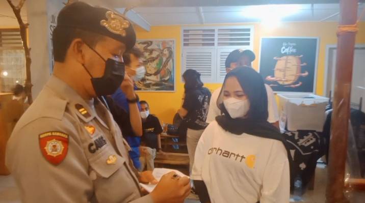 Polsek Medan Baru Bubarkan Acara Perlombaan Breakdance di Jalan Sendok