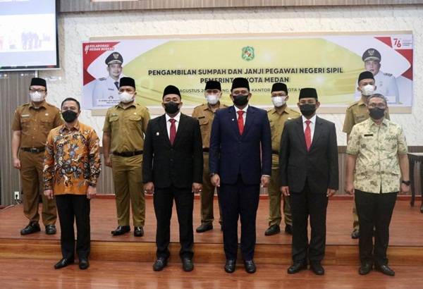Bobby Nasution Ambil Sumpah dan Janji 197 ASN Pemko Medan