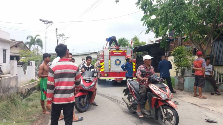 Tower Terbakar, Warga Belawan Gempar