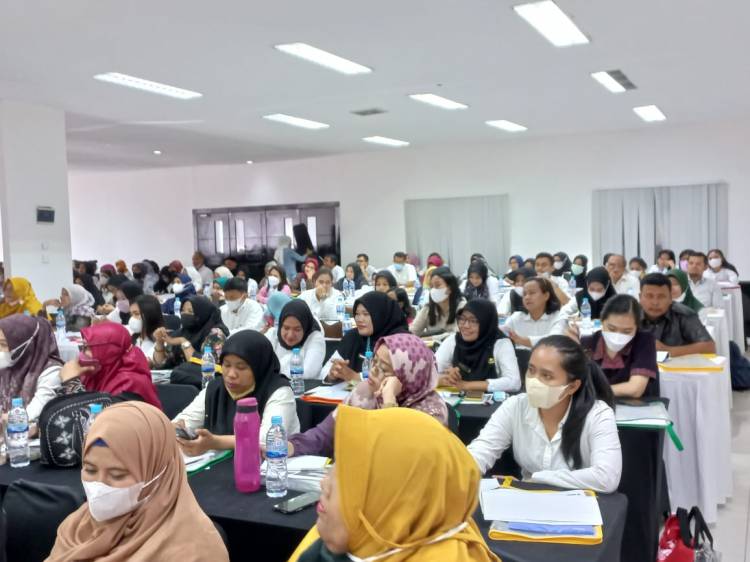 Guru SD se- Kota Medan ikuti Pelatihan Penilaian Kelas