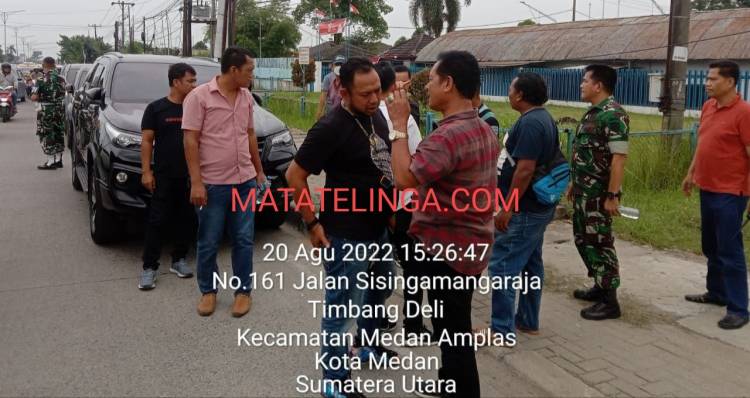 Kaca Mobil Anggota TNI Pecah Diduga Ditembak Orang Tak Dikenal