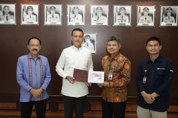 Kepada Musa Rajekshah BI Sumut Kenalkan Tujuh Pecahan Uang Baru, Wagubsu Puji Aspek Inovasinya
