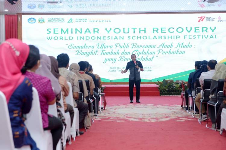 Edy Rahmayadi Hadiri Seminar Scholarship Festival, Bangkitkan Kejayaan Dunia Pendidikan di Indonesia