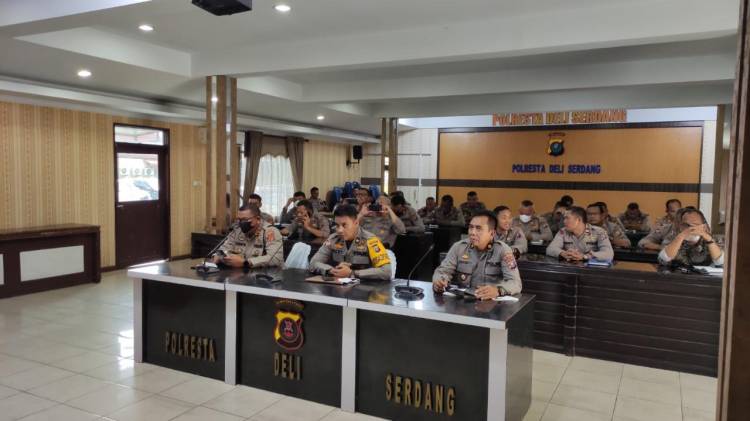Bertujuan Permudah Masyarakat Akses Pelayanan Publik, Personil Polresta Deli Serdang Ikuti Sosialisasi Penggunaan Aplikasi Super Apps Presisi