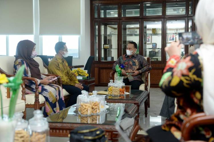 Afifi Lubis Sambut Baik Gowes Dua Negara Indonesia dan Malaysia