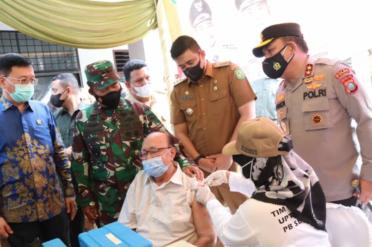 Antisipasi Peningkatan Kasus Positif Covid-19, Bobby Nasution Perbanyak Layanan Vaksinasi