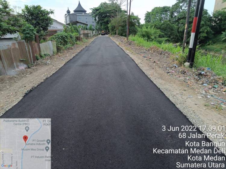 Perbaikan Infrastruktur Merata, Jalan Inspeksi Kelurahan Kota Bangun Selesai Di Aspal