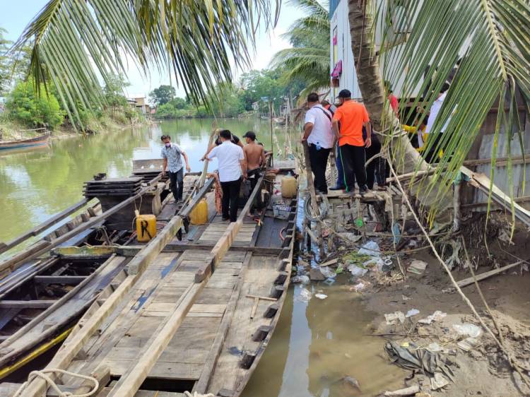 Seribuan Nelayan Medan Utara Resah Karena Pemerintah Dikabarkan Akan Menaikkan Harga BBM