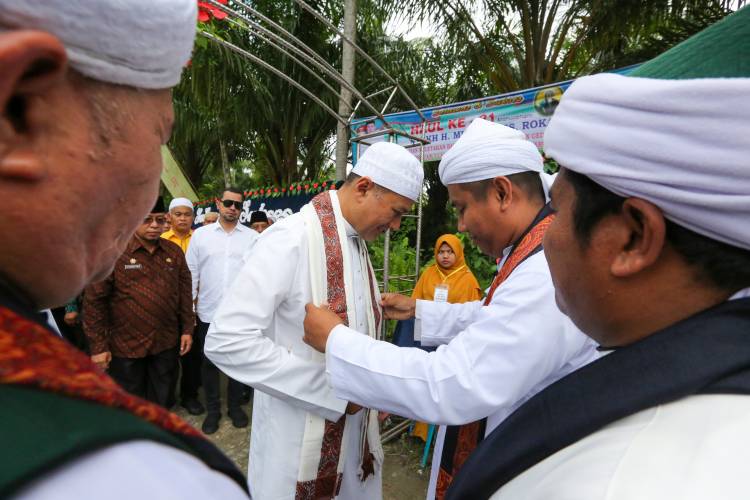 Musa Rajekshah Kagumi Perjuangan Syekh H Mustafa BS Rokan