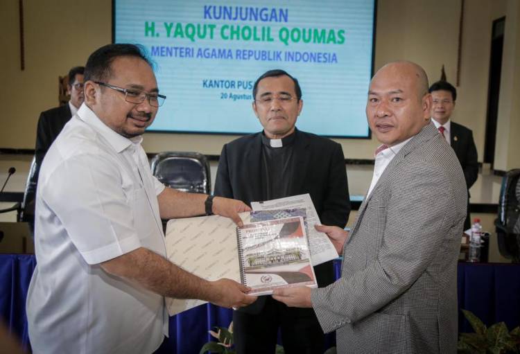 Menteri Agama ke Taput, Bupati Nikson Sampaikan Proposal Pendirian Universitas Negeri Tapanuli Raya