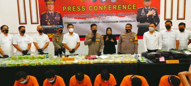 Ratusan Kilogram Sabu dan Ganja Diamankan Polisi, Tersangka Terancam Hukuman Mati