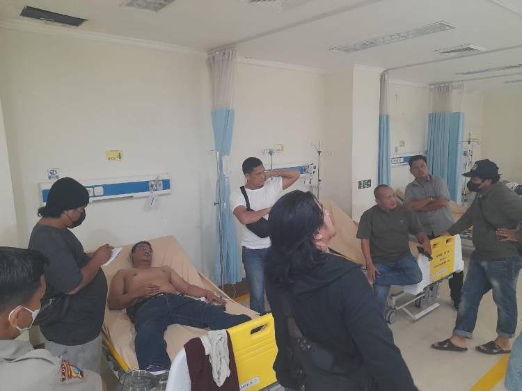 Diduga Buntut Pemberitaan, Wartawan di Labuhanbatu Dikeroyok  OTK