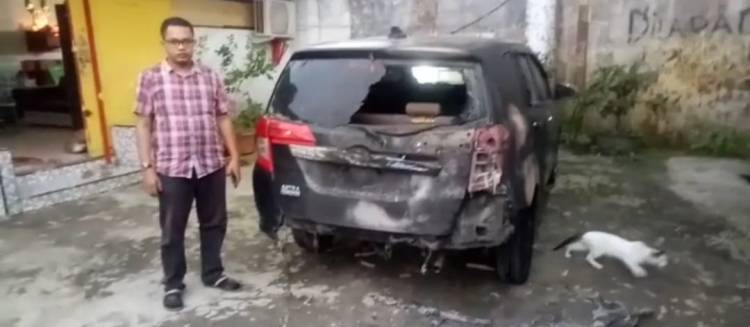 Mobil Warga Komplek Jalan Bayur Delitua Dibakar OTK