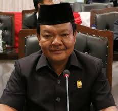 Warga Simalingkar Demo PDAM Tirtanadi, Anggota DPRD Medan Daniel Pinem Minta Wali Kota Ambil Kebijakan