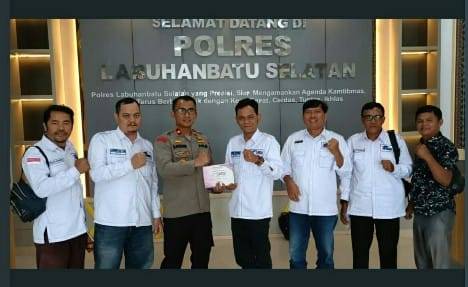 Pengurus SMSI Labuhanbatu Raya Bertandang Ke Polres Labusel
