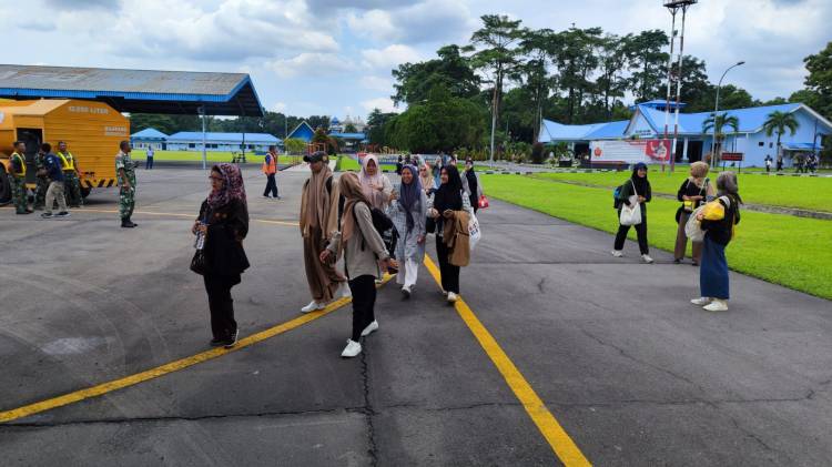 TNI AU Melalui Lanud Soewondo Beri Dukungan Pesawat Kepada Peserta Muktamar Ikatan Pemuda Muhammadiyah