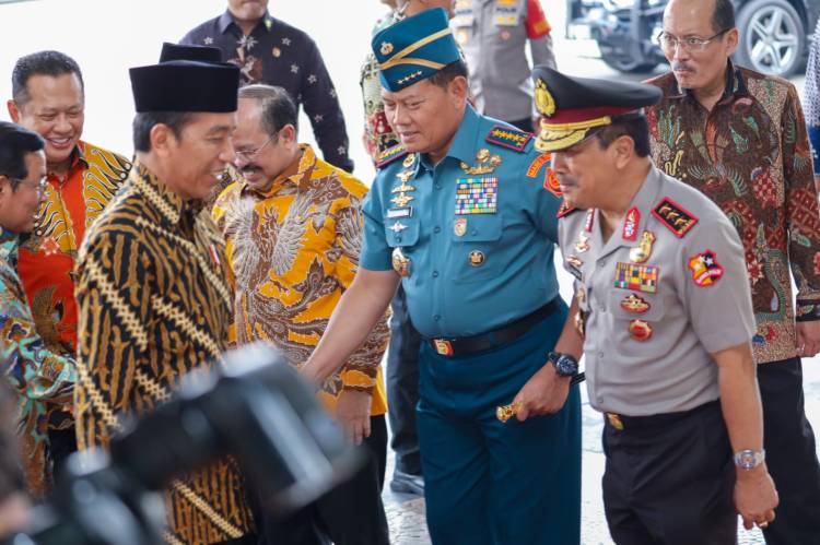 Panglima TNI ke Gedung MPR, Ada Apa?