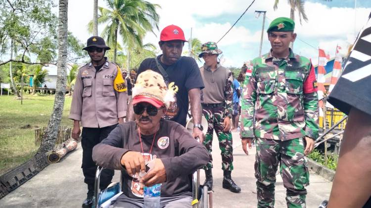 Hadiri Pentas Seni Ukir, Satgas Yonif 125/SMB Ajak Masyarakat Lestarikan Budaya