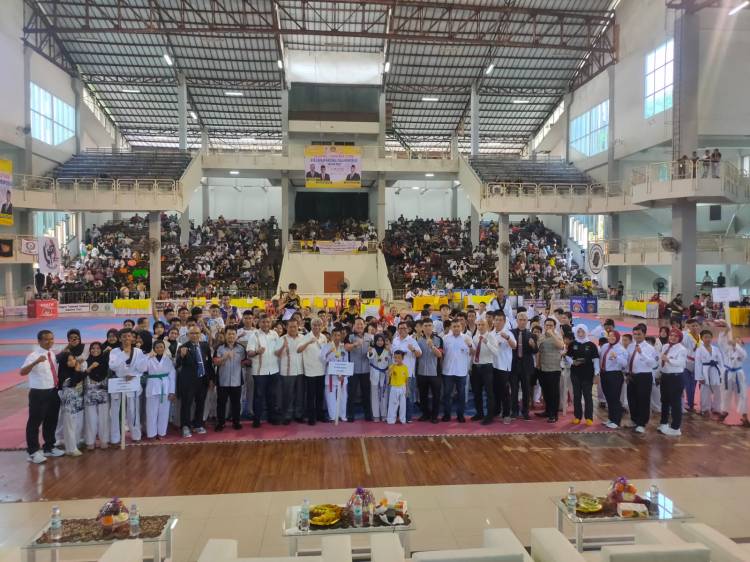 Letjend TNI (Purn) HM Thamrin , S.Sos Buka Kejuaraan Nasional Wilayah 1 Dan Kejurnas Open Tournament  Taekwondo Sumatera 2023