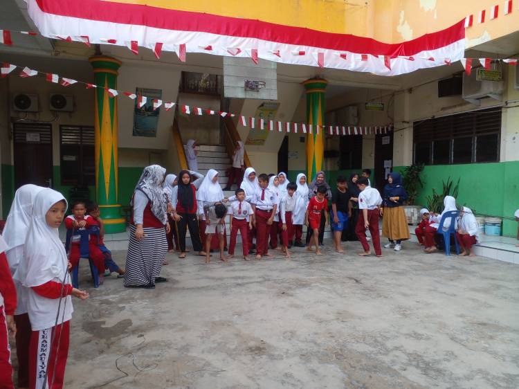 SD Muhammadiyah 6 Jalan Pahlawan Gelar Lomba Sambut HUT Kemerdekaan RI