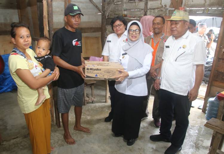 Pemko Siantar Bantu Korban Longsor dan Kebakaran