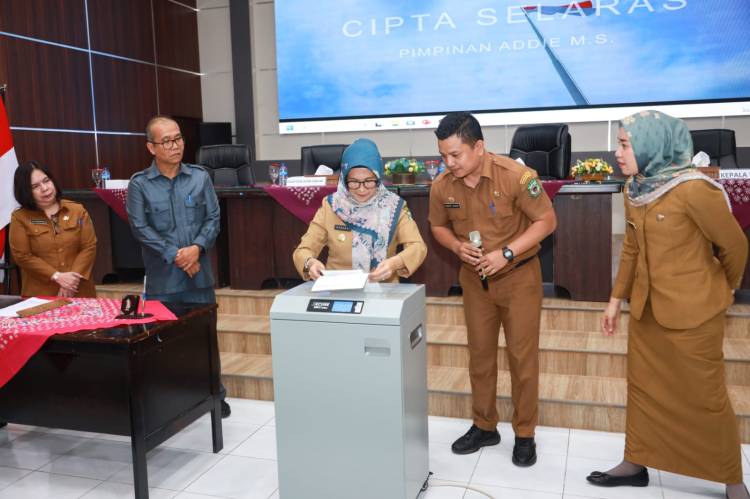 Pemko Pematang Siantar Musnahkan Arsip Retensi 10 Tahun, Dihadiri Wali Kota