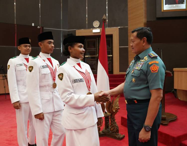 Panglima TNI : Suksesnya Paskibra Adalah Pijakan Kecil Menuju Yang Lebih Besar