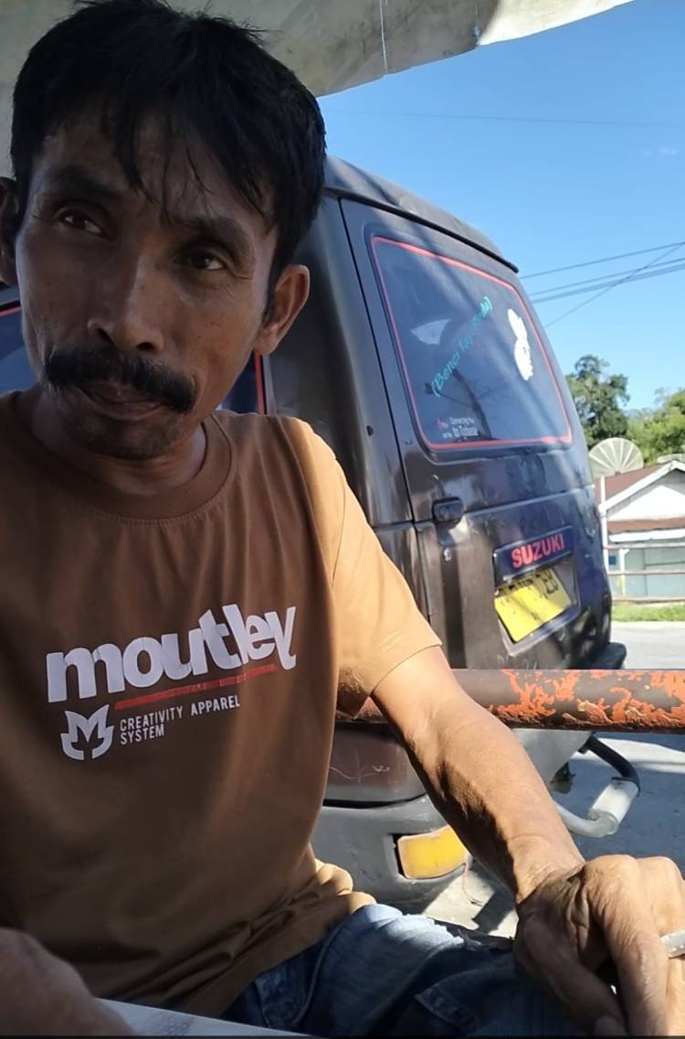 Marak Mobil Pribadi Jadi Angkutan Umum, Dishub Toba Dinilai 'Mandul'