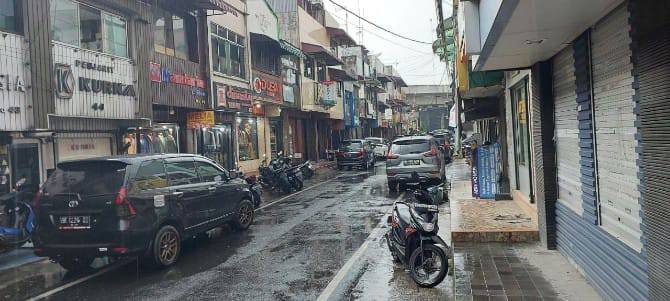 PUD Pasar Medan Ikutkan Akademisi Kaji Kenaikan Tarif Sewa 95 Kios di Jl Pandu Baru