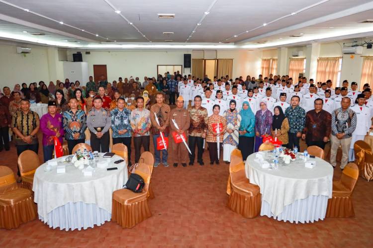 Pupuk Komitmen Jati Diri Menjadi Sumber Kekuatan dan Motivasi Penerus Bangsa