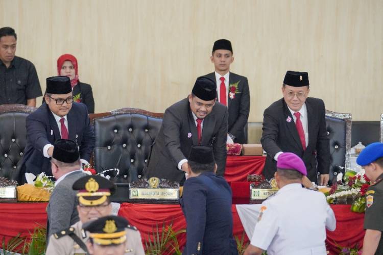 Bobby Nasution Khidmat Ikuti Paripurna Pidato Kenegaraan Presiden, Berikut Isinya