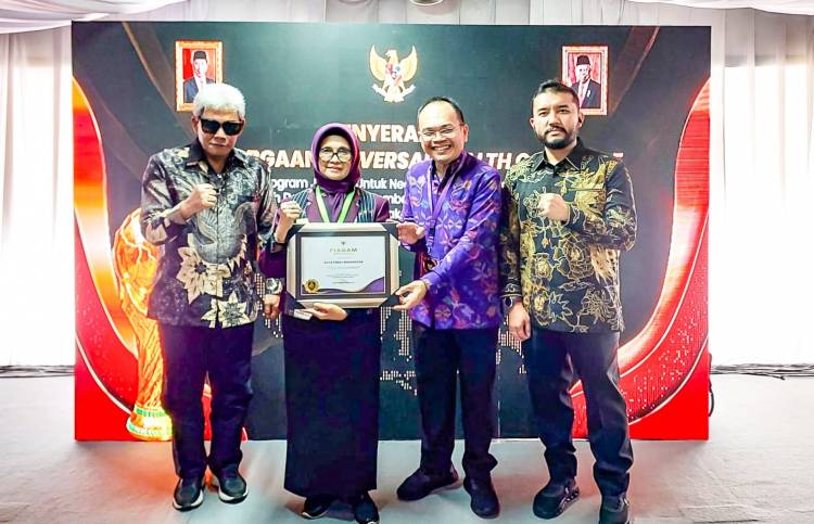 Wali Kota Siantar Terima UHC Award Tahun 2024