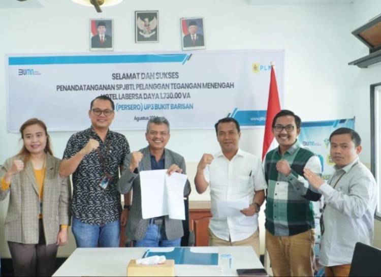 Semarakan Hari Pelanggan Nasional, PLN UP3 Bukit Barisan Tandatangani SPJBTL dengan Hotel Labersa