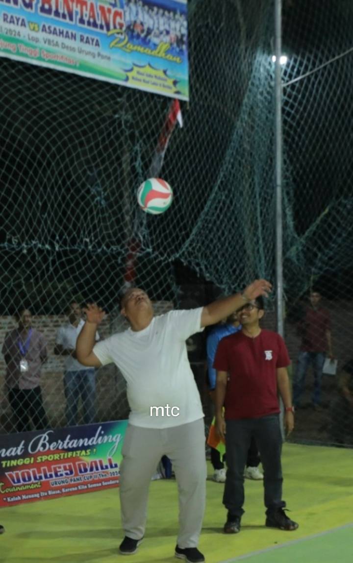 Wakil Bupati Asahan Buka Turnament Bola Volly Di Desa Urung Pane