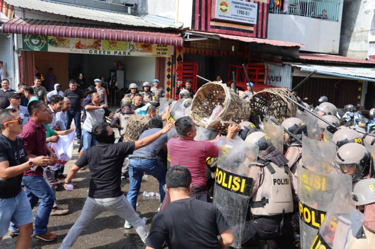 Polres Nias Simulasi Sispamkota Pengamanan Pilkada