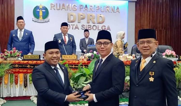 Ansyar dan Jamil Pimpinan Sementara DPRD Sibolga