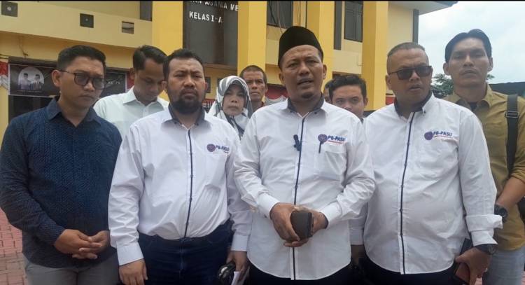Ketum PASU Datangi Pengadilan Agama Medan untuk Memastikan Gugatan Banding Kliennya