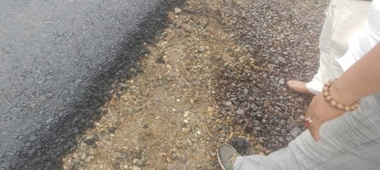 Warga Kecewa Pembangunan Jalan Padang Sii Lojongan Asal Jadi