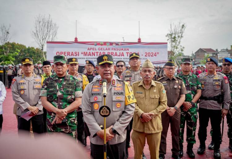 Kapolda Sumut Pimpin Apel Gelar Pasukan Operasi Mantap Praja Toba 2024