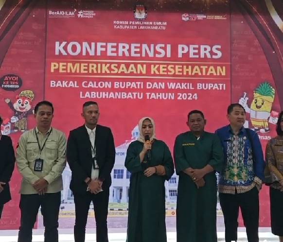 Sehari Usai Mendaftar Ke KPUD Labuhanbatu, Pasangan Bacakada Maya - Zamri Periksa Kesehatan