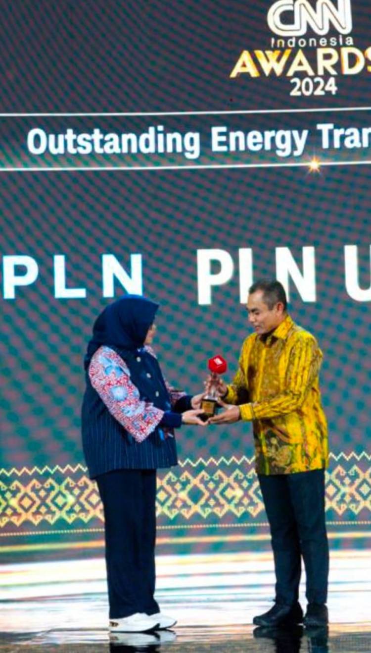PLN UID Sumatera Utara Raih Penghargaan Outstanding Energy Transition Practices