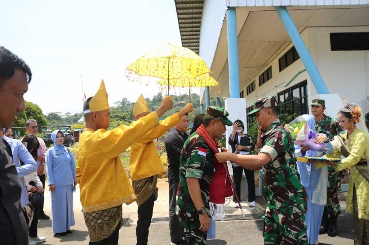 Kunjungan Kerja Komandan Komando Sektor I Medan ke Satuan Radar 234 Sibolga