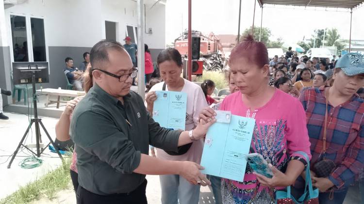 Sejumlah Warga Kampung Kompak Pilih Cabut Kuasa dengan Kamaruddin Simanjuntak