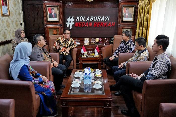 Pemko Medan Membuka Diri Bagi Warga Singapore Yang Ingin Berinvestasi di Kota Medan