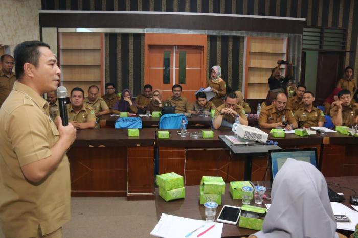 Seluruh Kecamatan Harus Manfaatkan Media Sosial & Aktifkan SP4N LAPOR