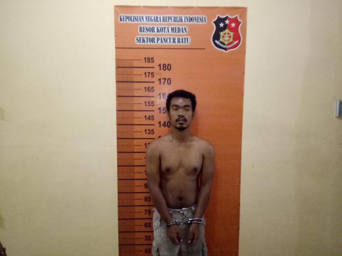 Hanya Karena Malu, Pria di Pancurbatu Tusuk Leher Anak  dan Lukai Istri
